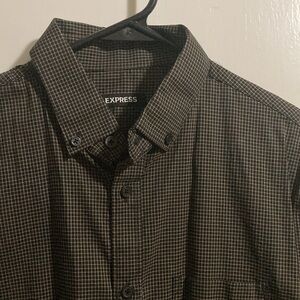 Express Button Down